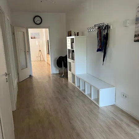 Beliebte Lage Mit Stellplatz 11kw Type2 דירה *