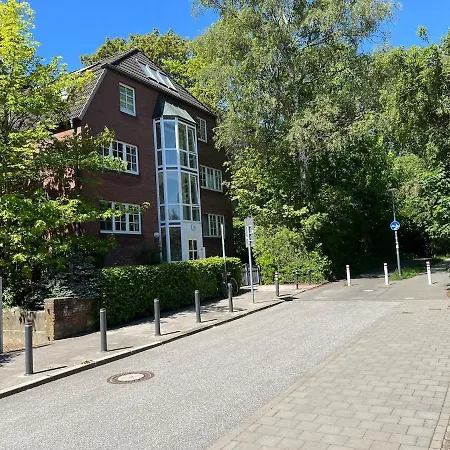 Beliebte Lage Mit Stellplatz 11kw Type2 Apartman