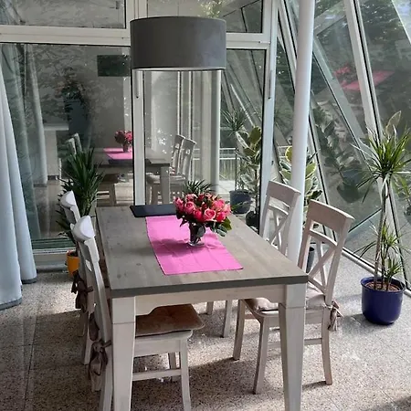 Beliebte Lage Mit Stellplatz 11kw Type2